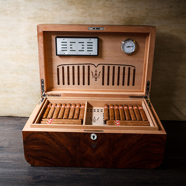 Lubinski Cigar Box European-Style Cedar Wood Paint Cigar Box Humidor Cigarette Case